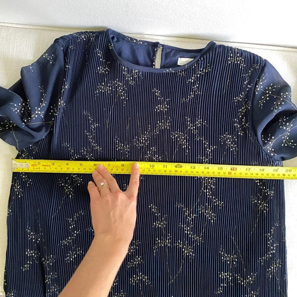 OAK + Fort Blue  and White Pleated Long Sleeve Floral Shift Dress Size S - Picture 9 of 12